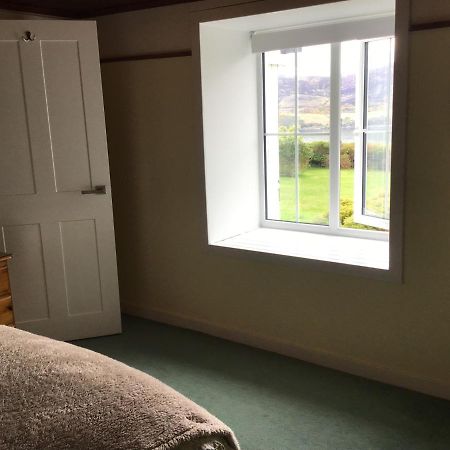 Crofters Cottage At 100 Midtown Melness Extérieur photo